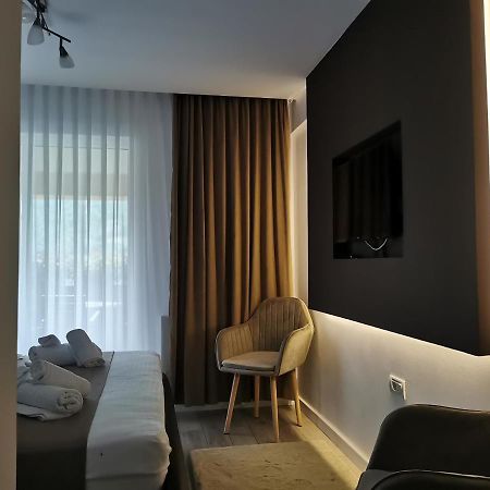 Doftana Apartaments Tesila Ngoại thất bức ảnh