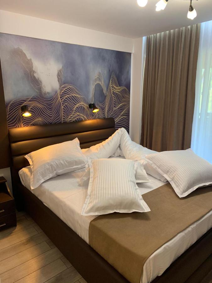 Doftana Apartaments Tesila Ngoại thất bức ảnh