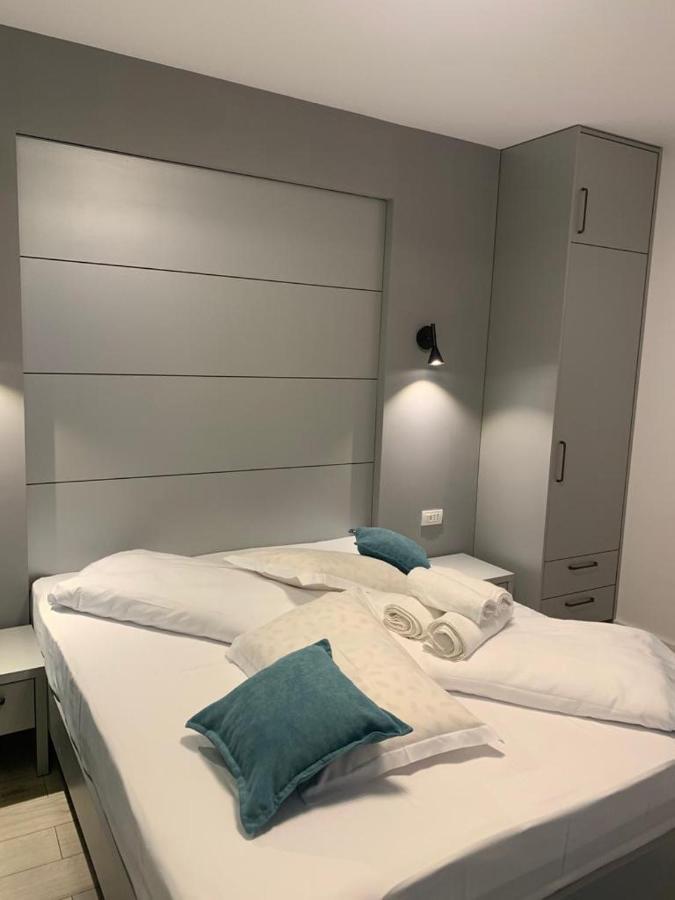 Doftana Apartaments Tesila Ngoại thất bức ảnh